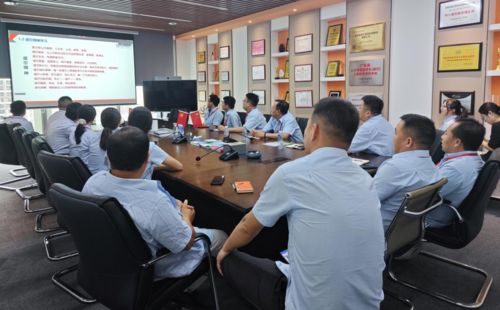 Neueste Unternehmensnachrichten über DOOR® startet neues Exportgeschäft im Bereich EV-Ladelösungen